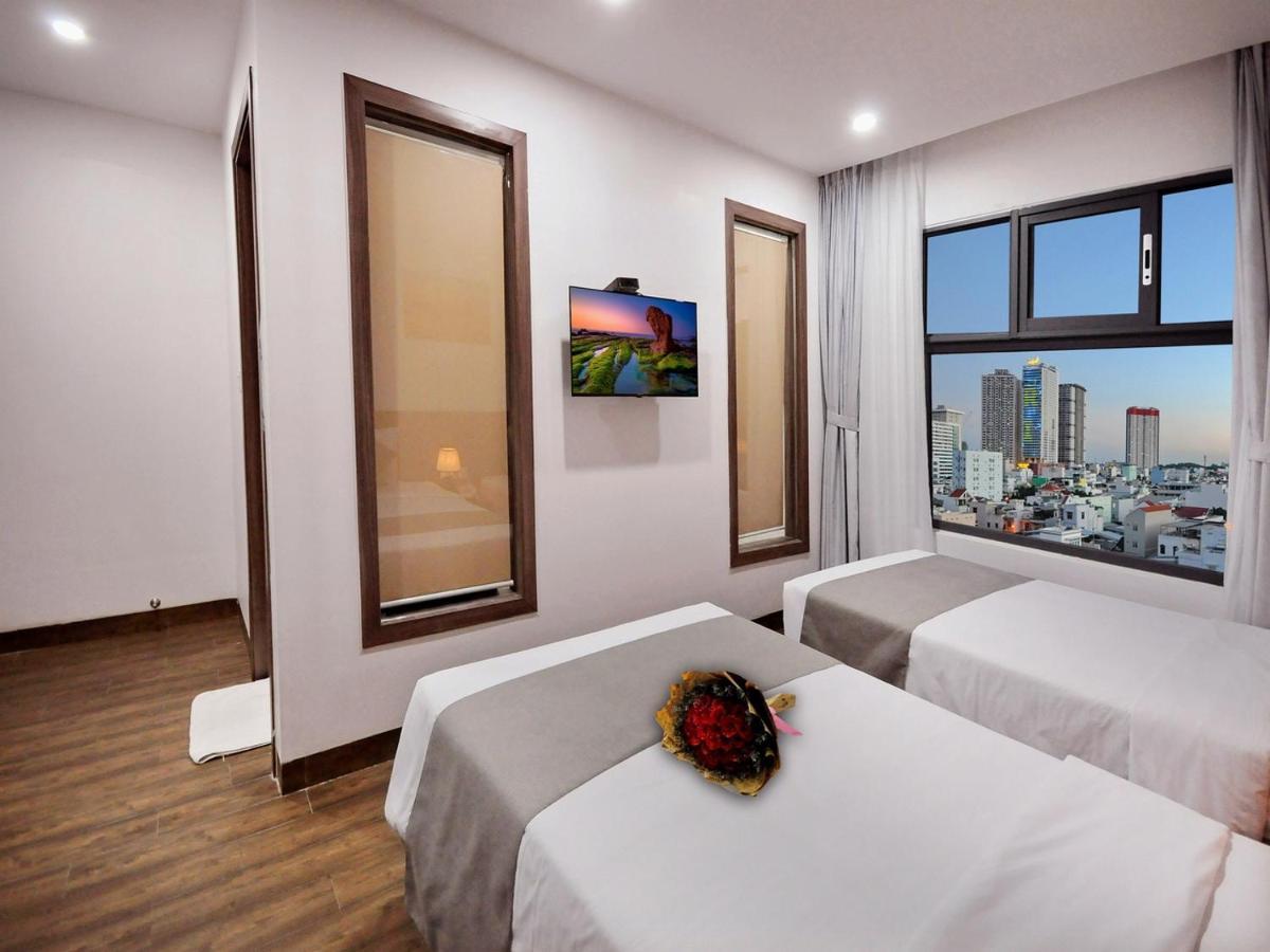 Mega Light Hotel Nha Trang Extérieur photo