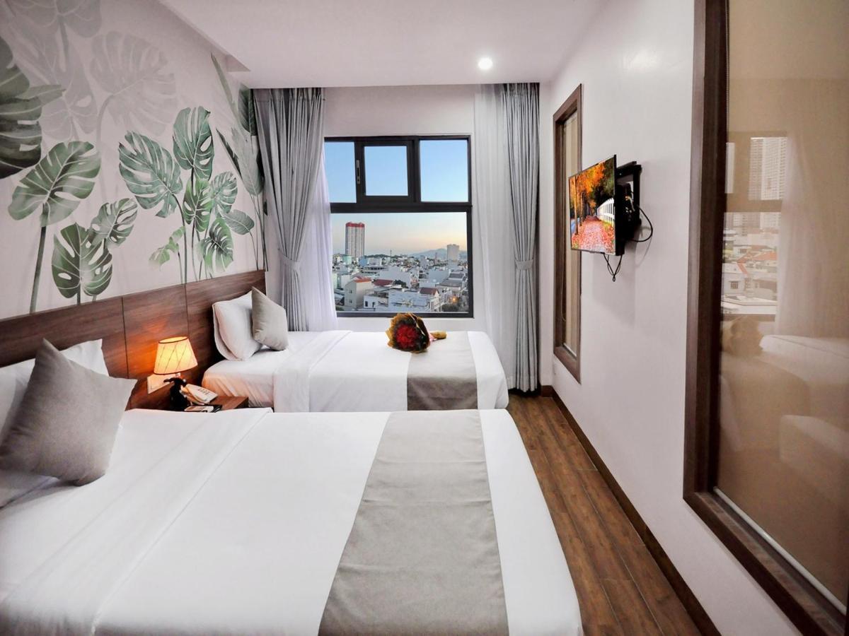 Mega Light Hotel Nha Trang Extérieur photo