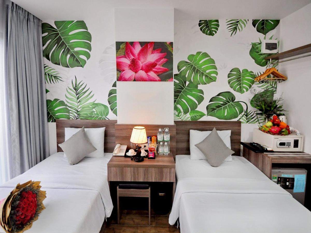 Mega Light Hotel Nha Trang Extérieur photo